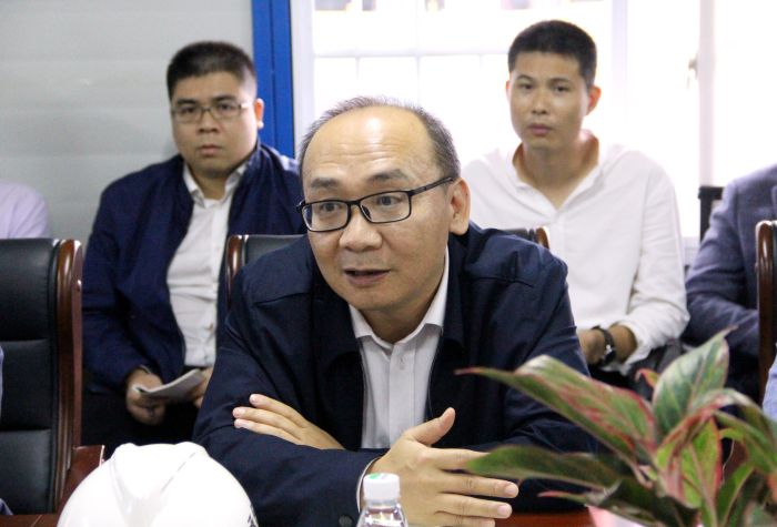 1542371084466894.jpg 总承包公司陆总司理讲话 梁思赫摄1.jpg